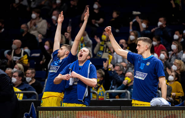 引发了外界 引发了外界