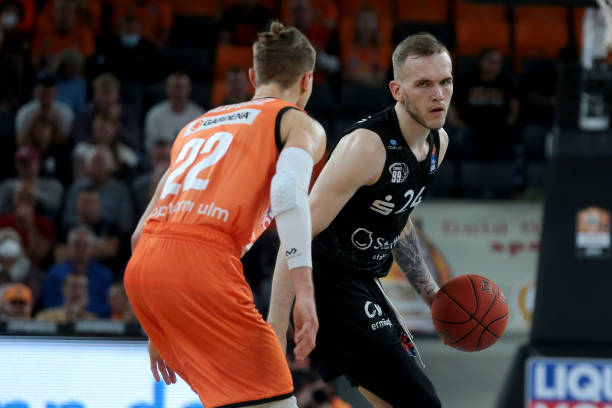 比如夺冠奖 比如夺冠奖